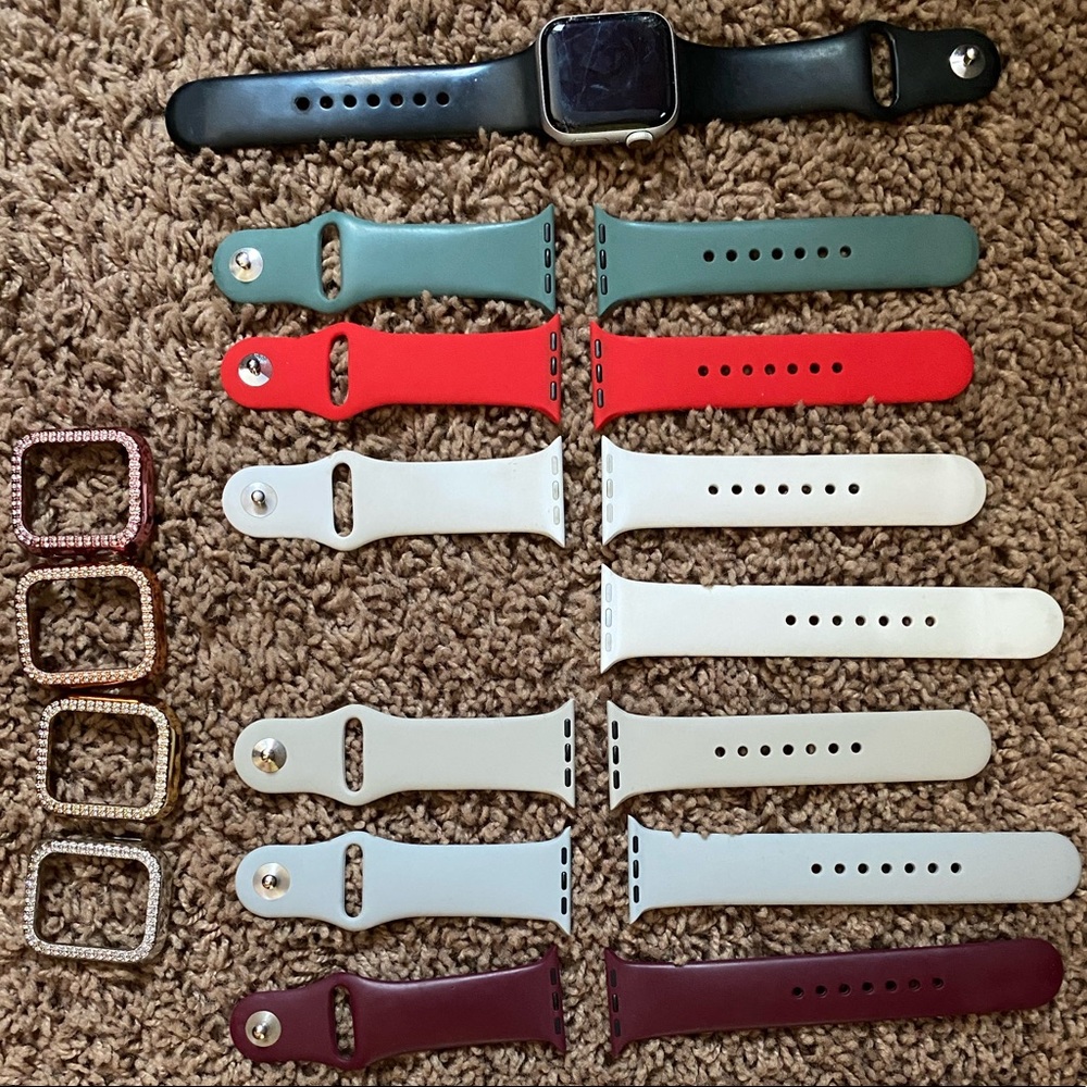 Apple Watch Series 5 40mm broken screen